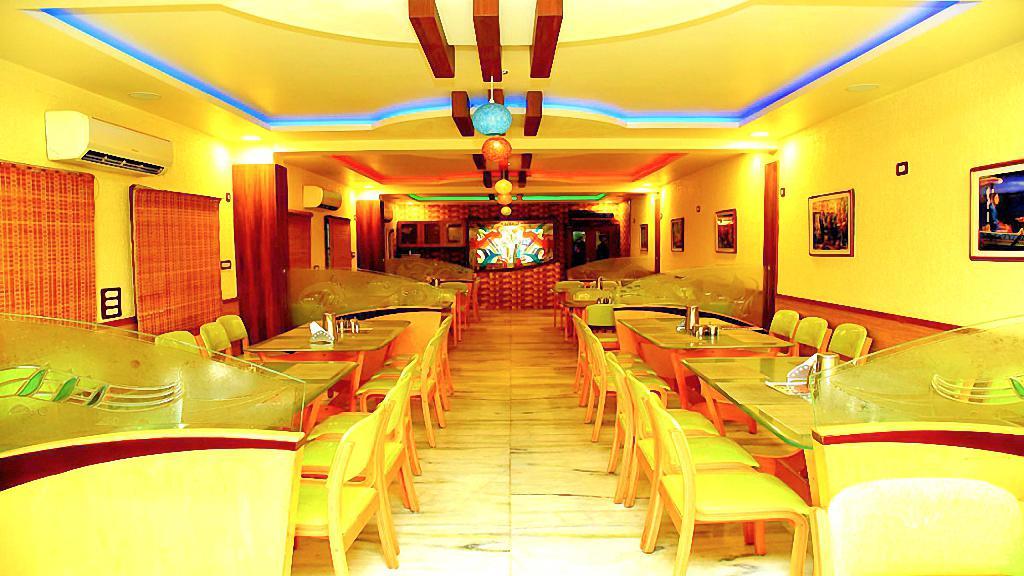 Sindhu Towers Hotel Vellore Exterior foto