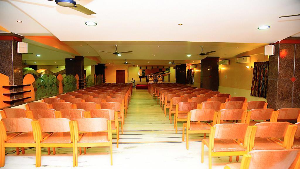 Sindhu Towers Hotel Vellore Exterior foto
